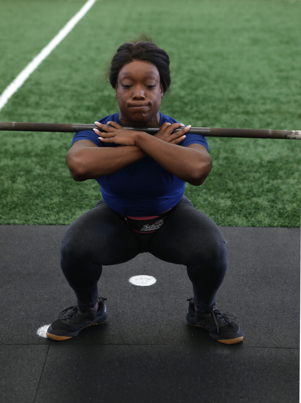 Nadia Wyatt front squats